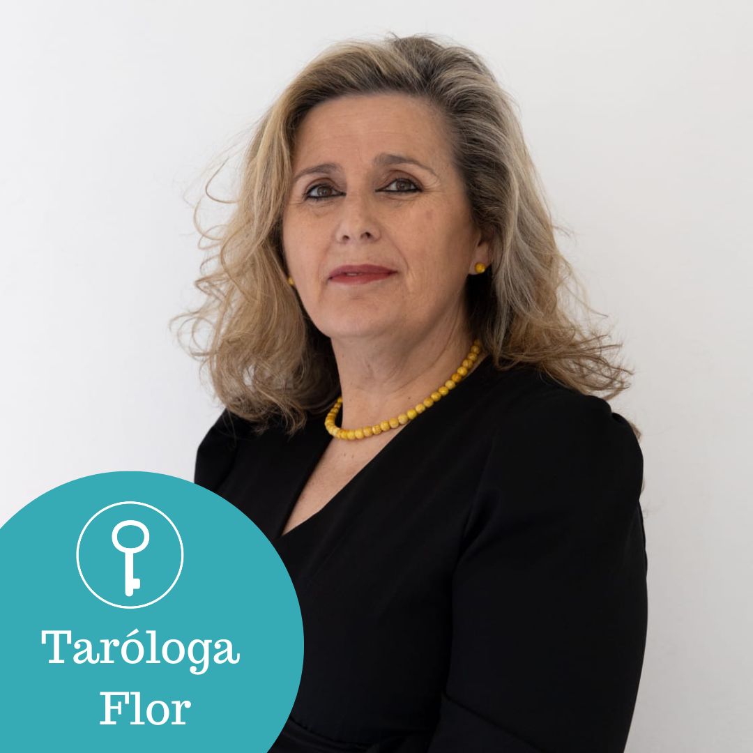 A nossa Taróloga Flor 💕 Eu sou a Taróloga Flor, Medium de Cura, Conselheira Espiritual, Mestre Reiki, Vidas Passadas. Desde muito jovem que sou procurada em busca de ajuda, tanto pessoal como profissional, no amor, trabalho ou área financeira. O aconselhamento espiritual é sempre muito importante nas nossas vidas. É de alma e coração que me dedico a cada um dos que procuram a minha ajuda, cada um de nós no seu processo evolutivo precisa sempre de alguma forma de uma ajuda de uma orientação. Faça a sua consulta com a Flor em 👉www.chavemistica.com e aproveite a nossa oferta de boas-vindas! #tarot #tarologa #mediunidade #consultastarot #desprogramaçãoneurobiológica